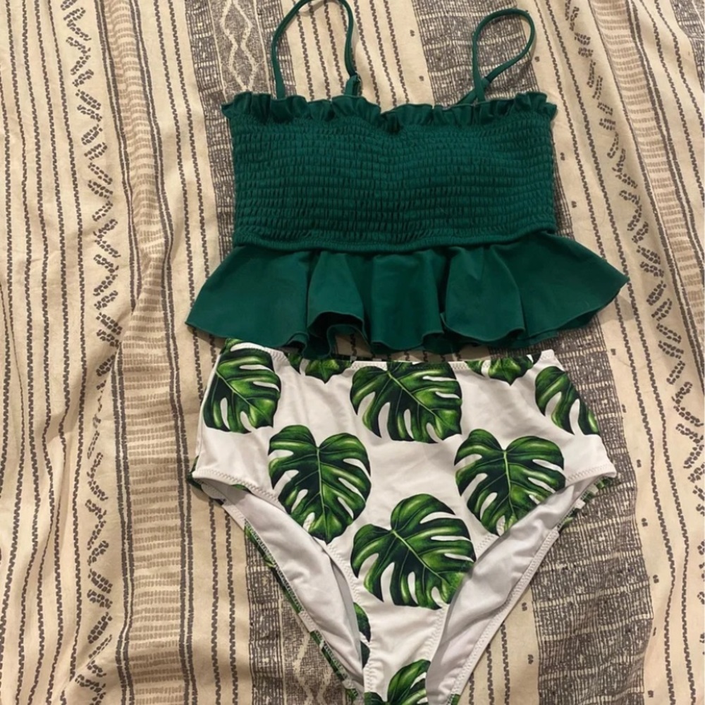 CUPSHE high waisted two piece suit